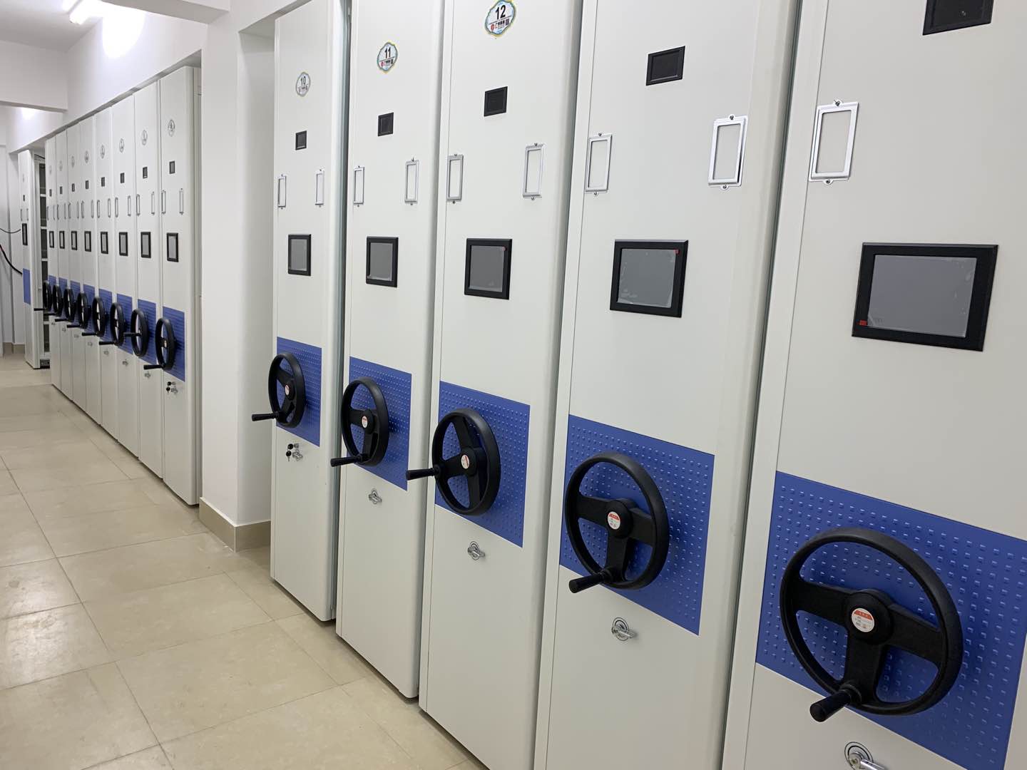 東莞第二看守所密集架項(xiàng)目